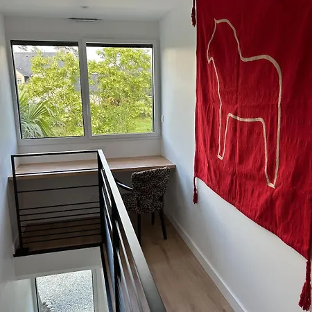 Maison D'architecte A Morgat